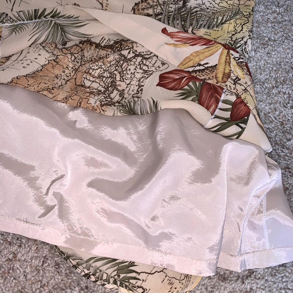 SOLD Vintage | Continent Globe Midi Straight Skirt - Picture 4 of 7